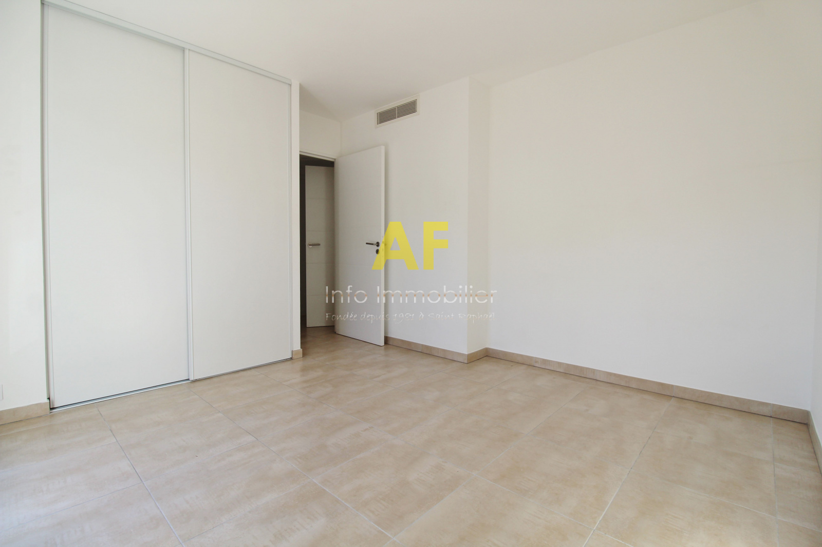 Image_, Appartement, Saint-Raphaël, ref :CC1350