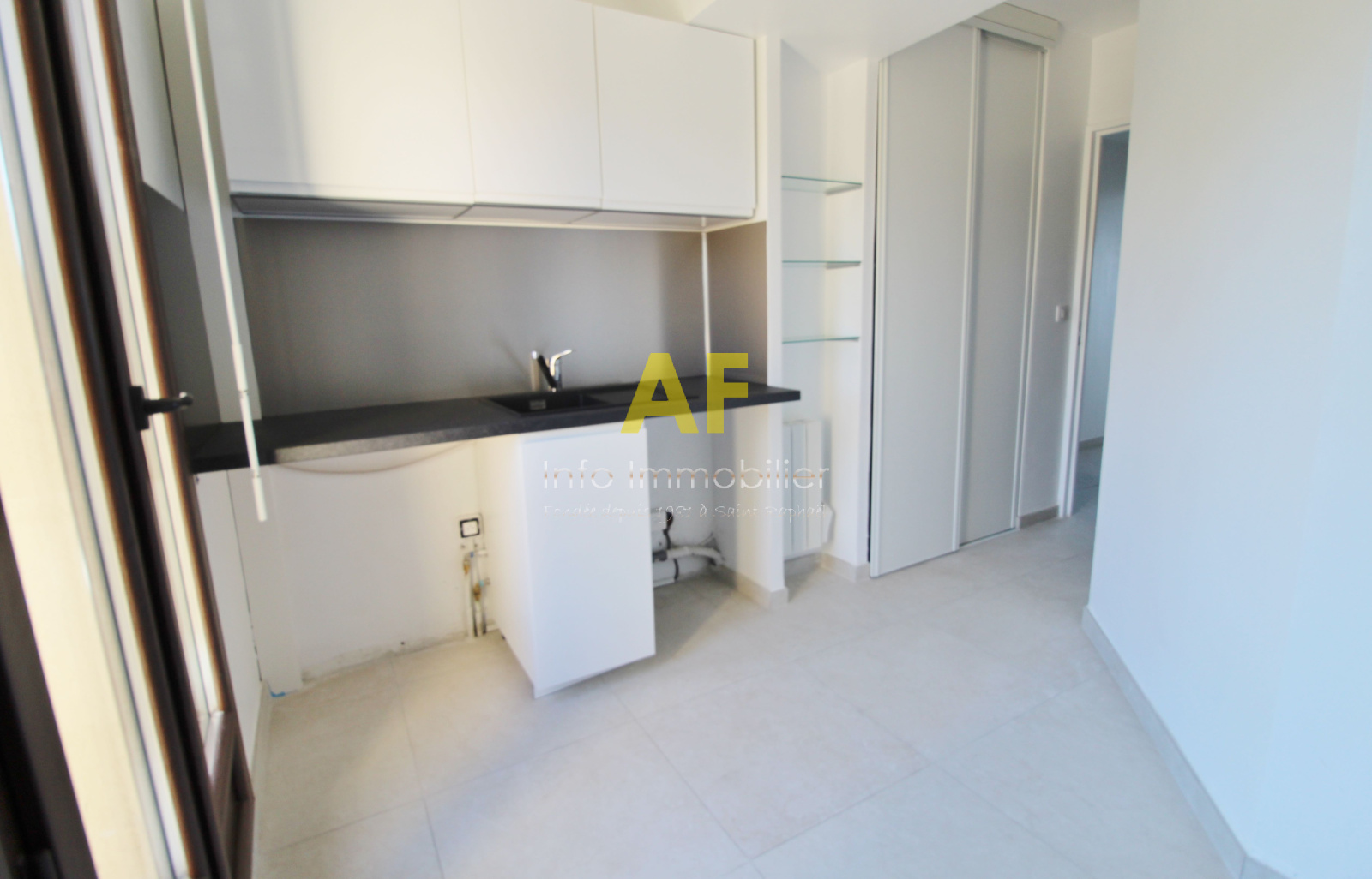 Image_, Appartement, Saint-Raphaël, ref :C1180