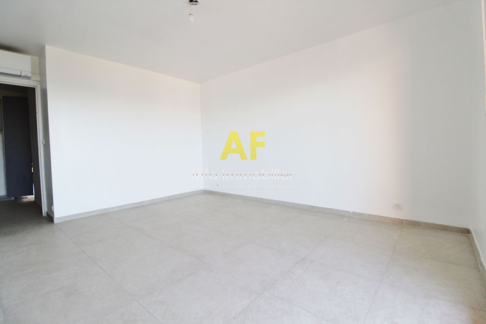Image_, Appartement, Saint-Raphaël, ref :C1180