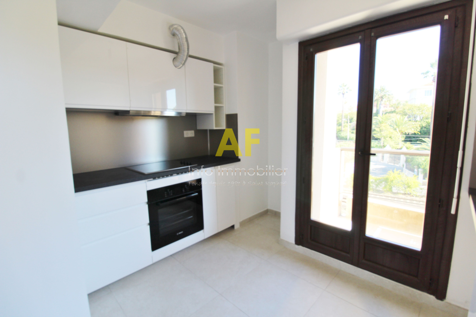 Image_, Appartement, Saint-Raphaël, ref :C1180